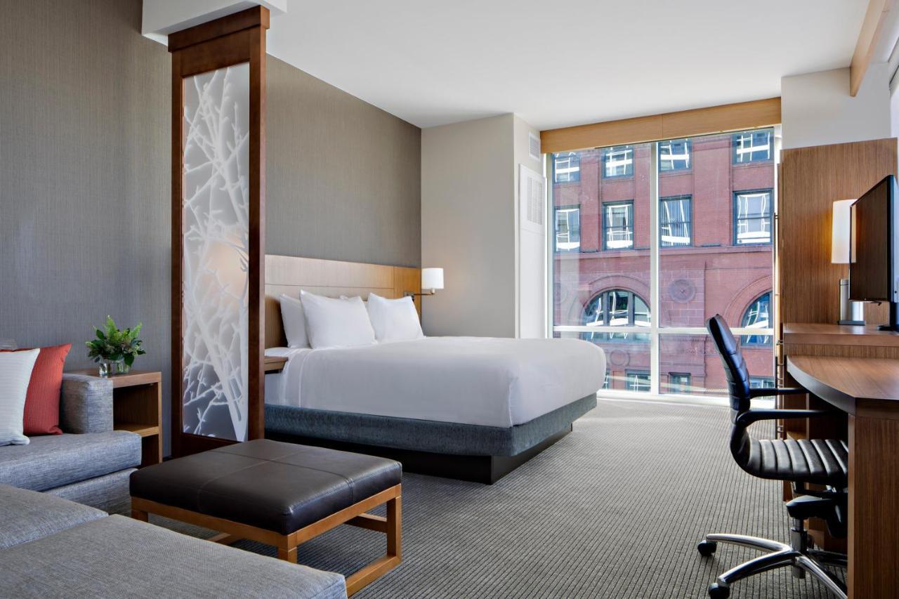 Hyatt Place Grand Rapids Downtown Екстер'єр фото