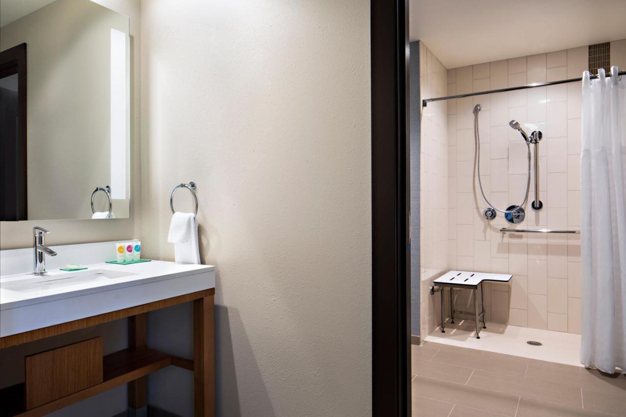 Hyatt Place Grand Rapids Downtown Екстер'єр фото
